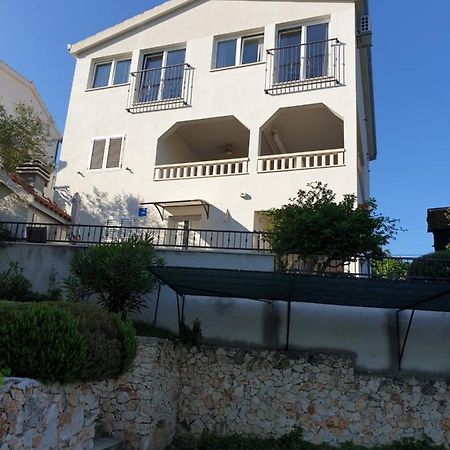 Vinišće Apartments Zdenka المظهر الخارجي الصورة