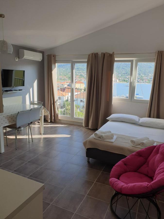 Vinišće Apartments Zdenka المظهر الخارجي الصورة
