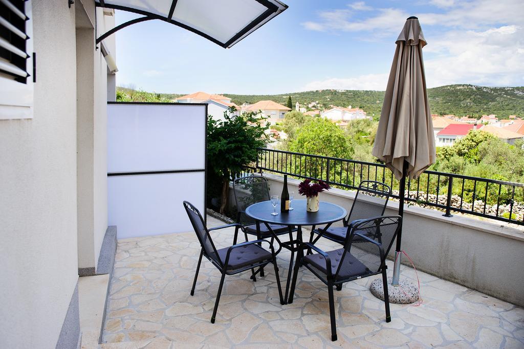 Vinišće Apartments Zdenka المظهر الخارجي الصورة