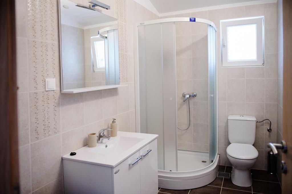 Vinišće Apartments Zdenka المظهر الخارجي الصورة