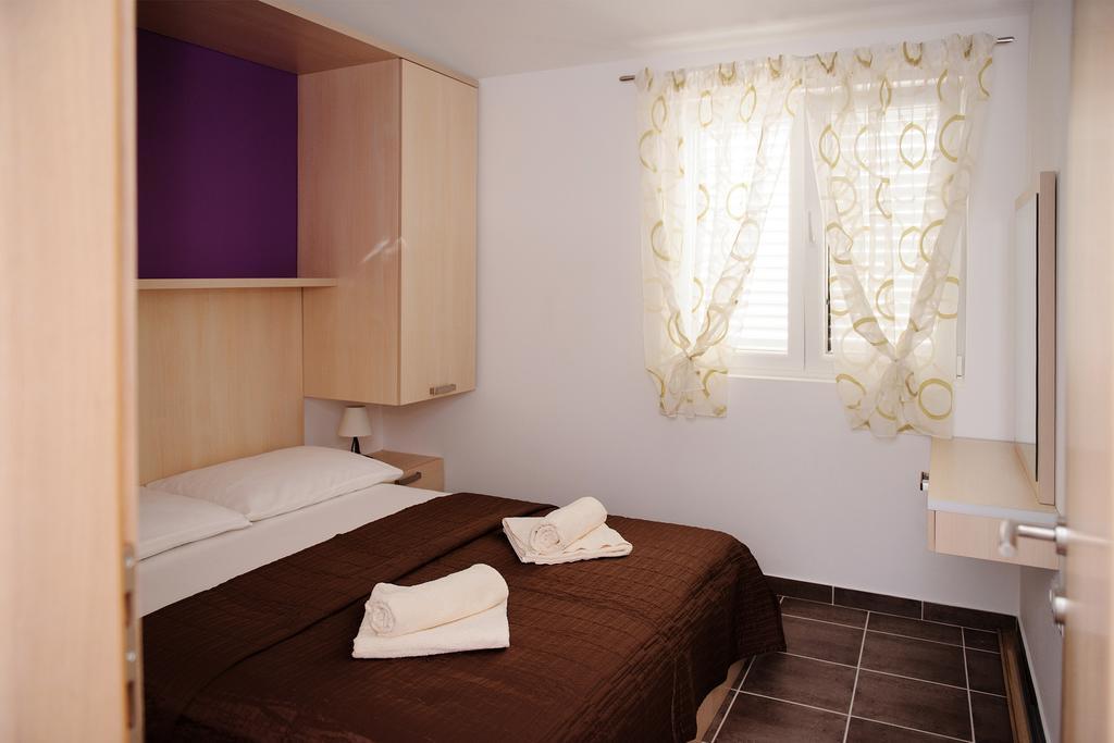 Vinišće Apartments Zdenka المظهر الخارجي الصورة